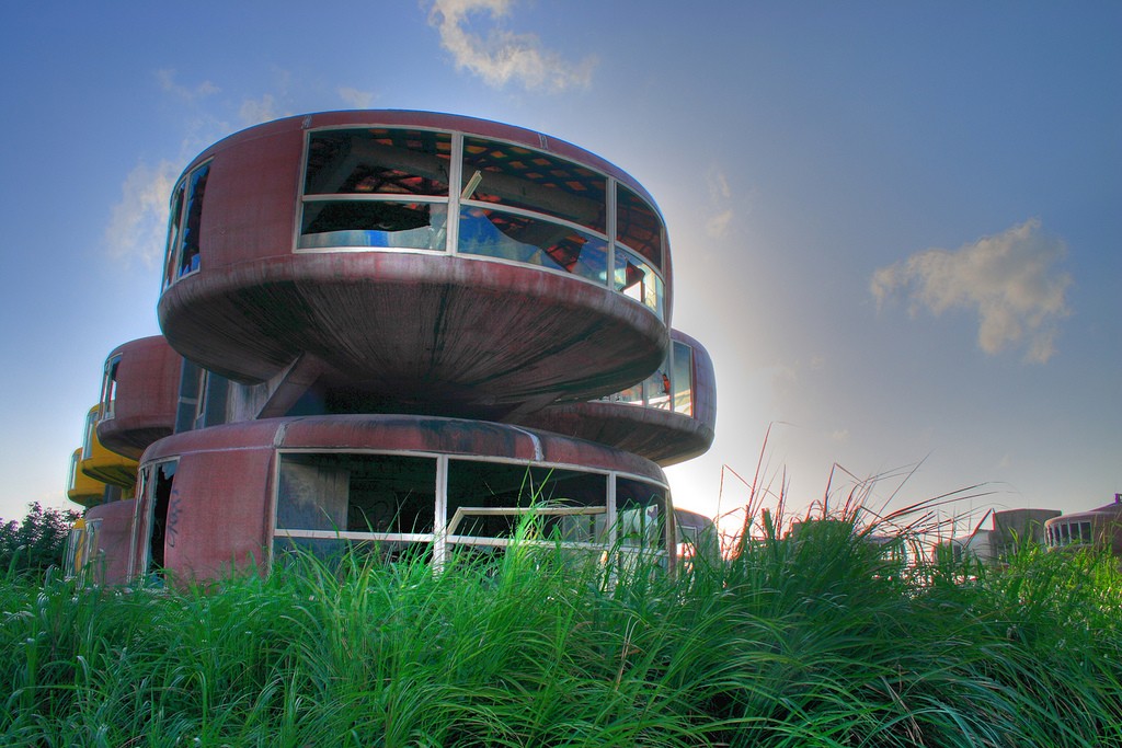 Ufo Houses