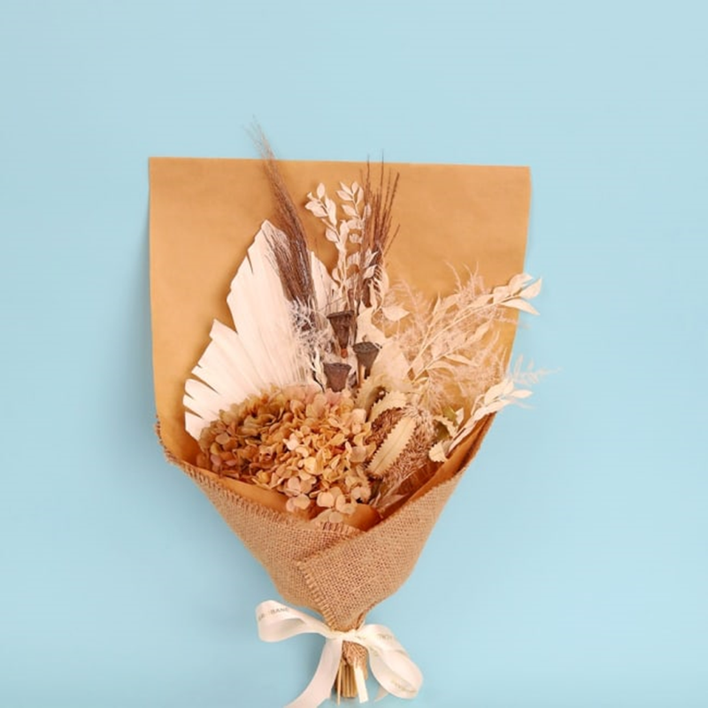 Blushing Charm dried flowers bunch