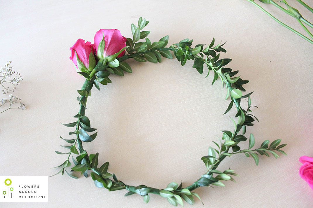 DIY how to make a flower crown