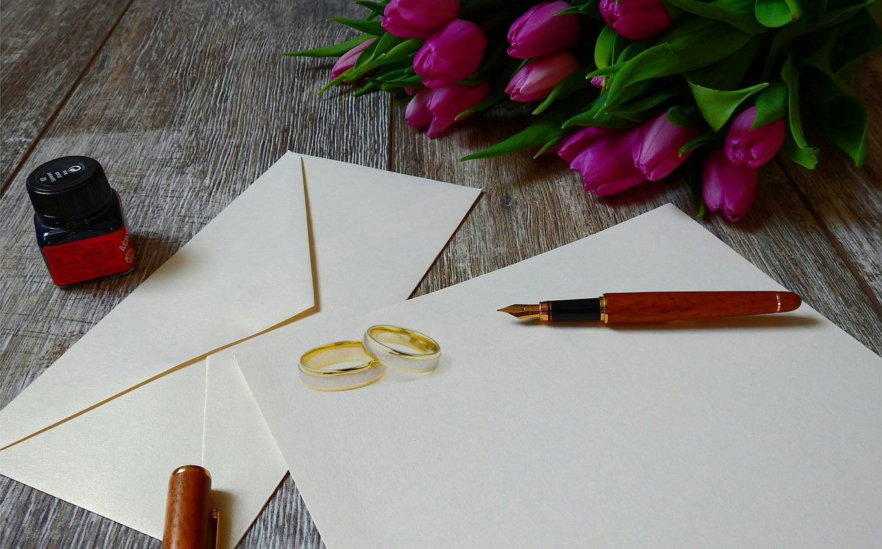 Why Personalised Notes Are Better | by Flowers Across™