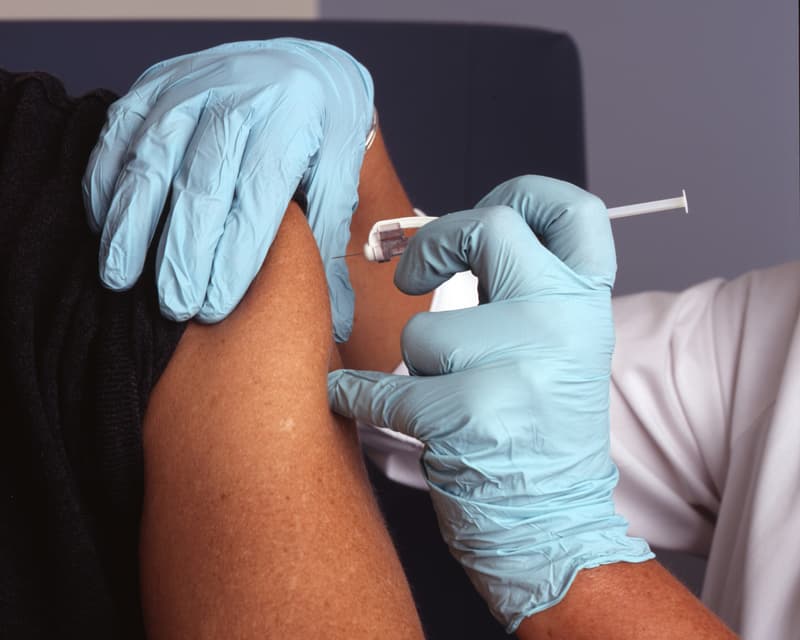 Where to Get a Flu Shot in Warwick, RI (2026–27 Season)