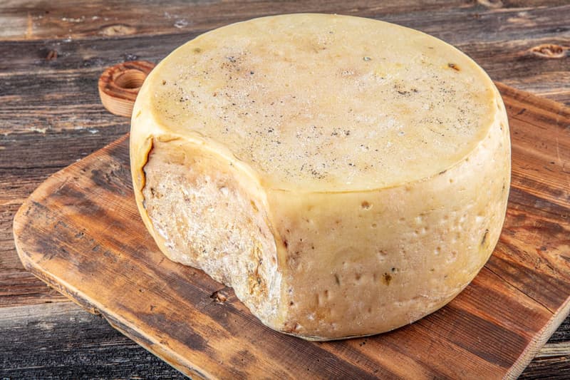 Gruyere Cheese: Nutritional Properties and Health Benefits