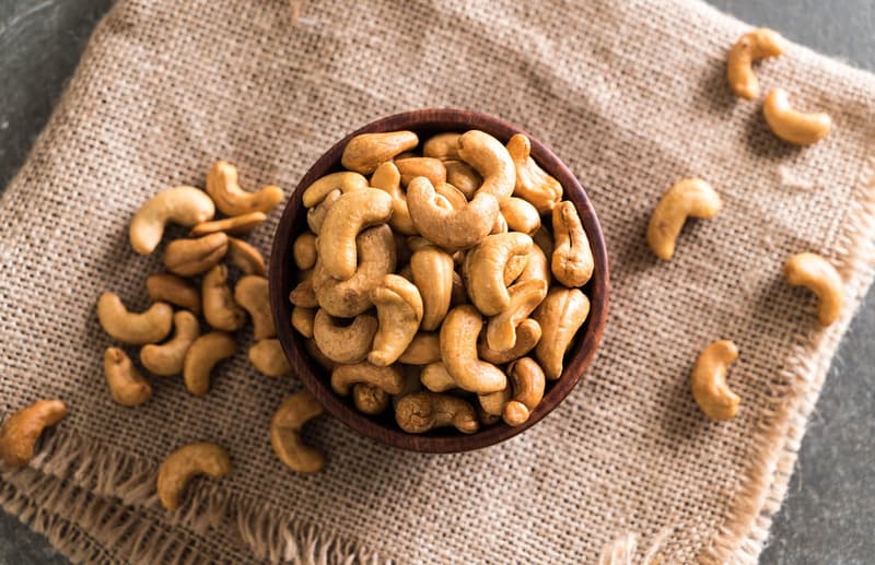 Cashews – Benefits, Nutritional Facts, and More